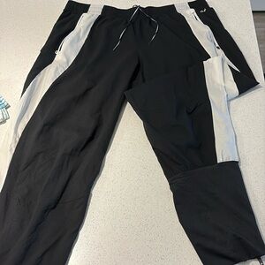 $100 Adidas Women’s lightweight adizero running Carrera pants Primeblue Large L